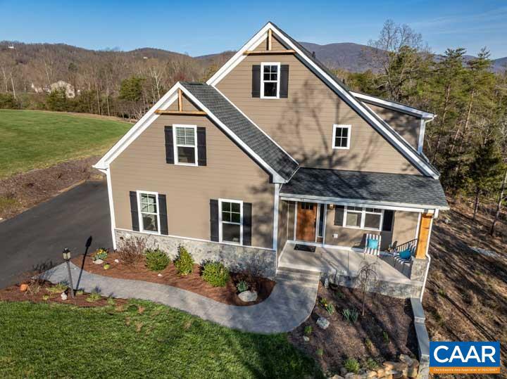 OCTONIA HIGHLANDS - Residential