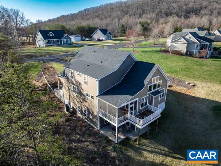 OCTONIA HIGHLANDS - Residential