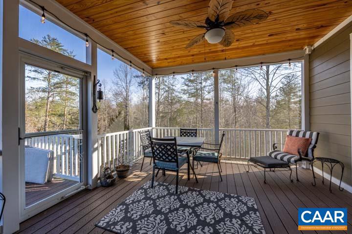 OCTONIA HIGHLANDS - Residential