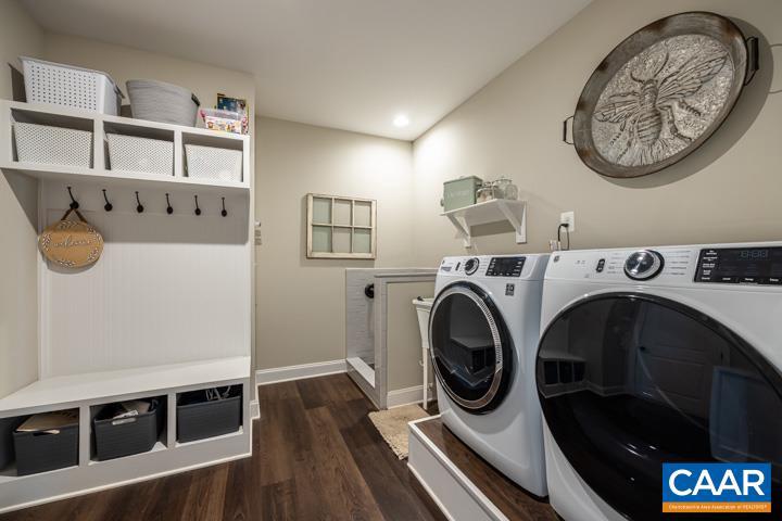 OCTONIA HIGHLANDS - Residential