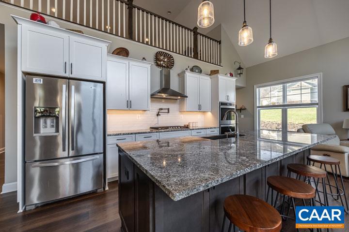 OCTONIA HIGHLANDS - Residential