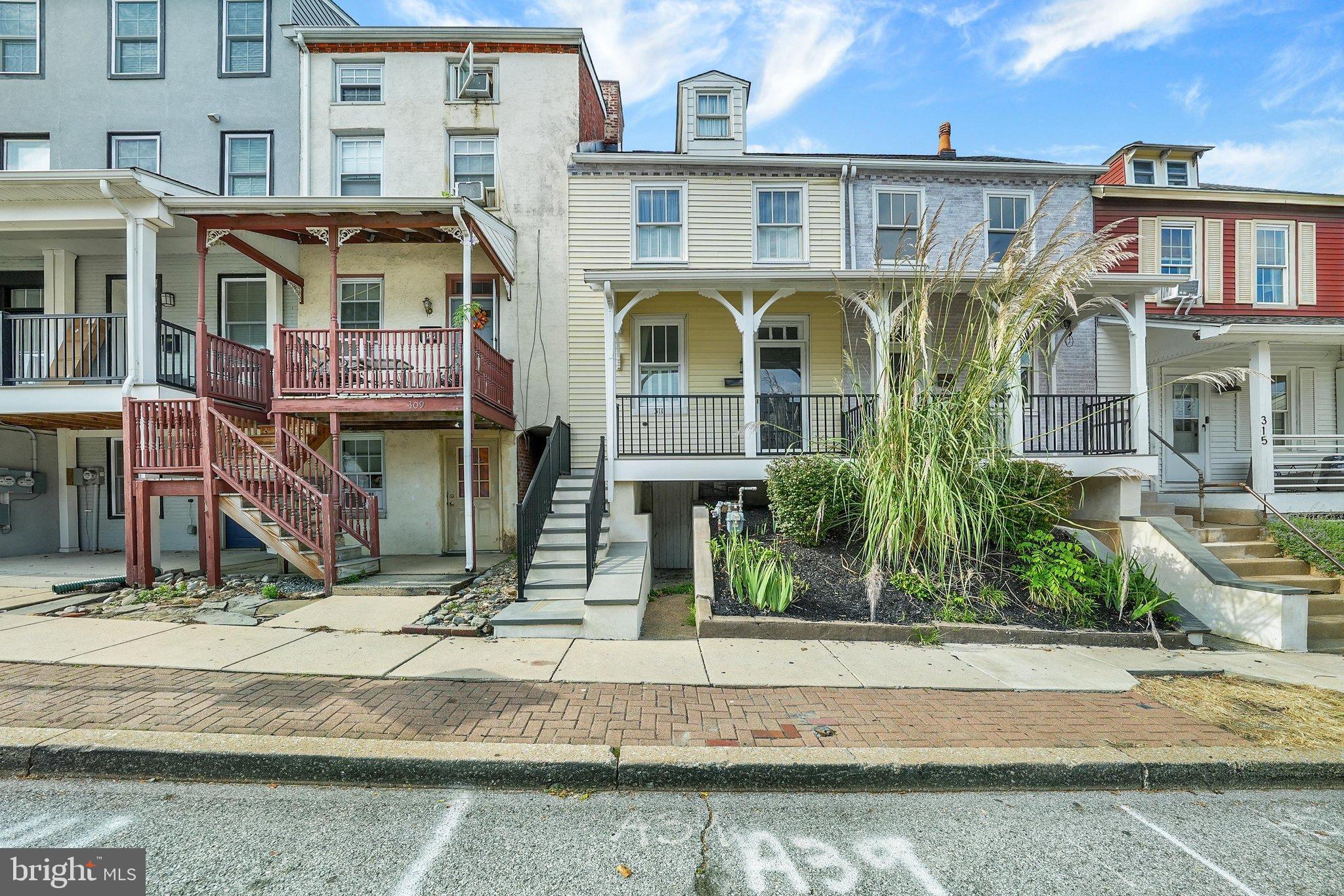 311 E STATE STREET