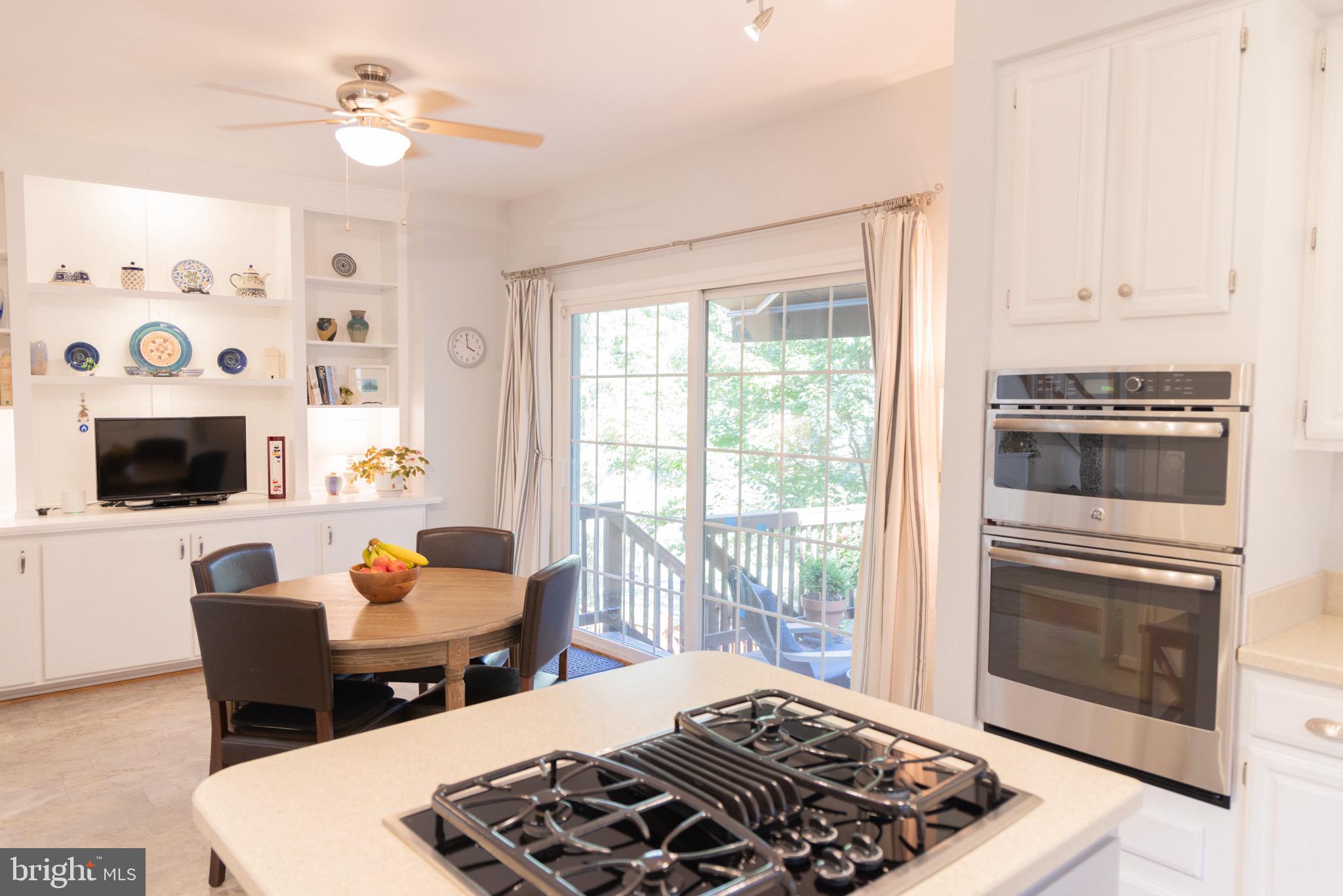 QUAKER HILL - Residential