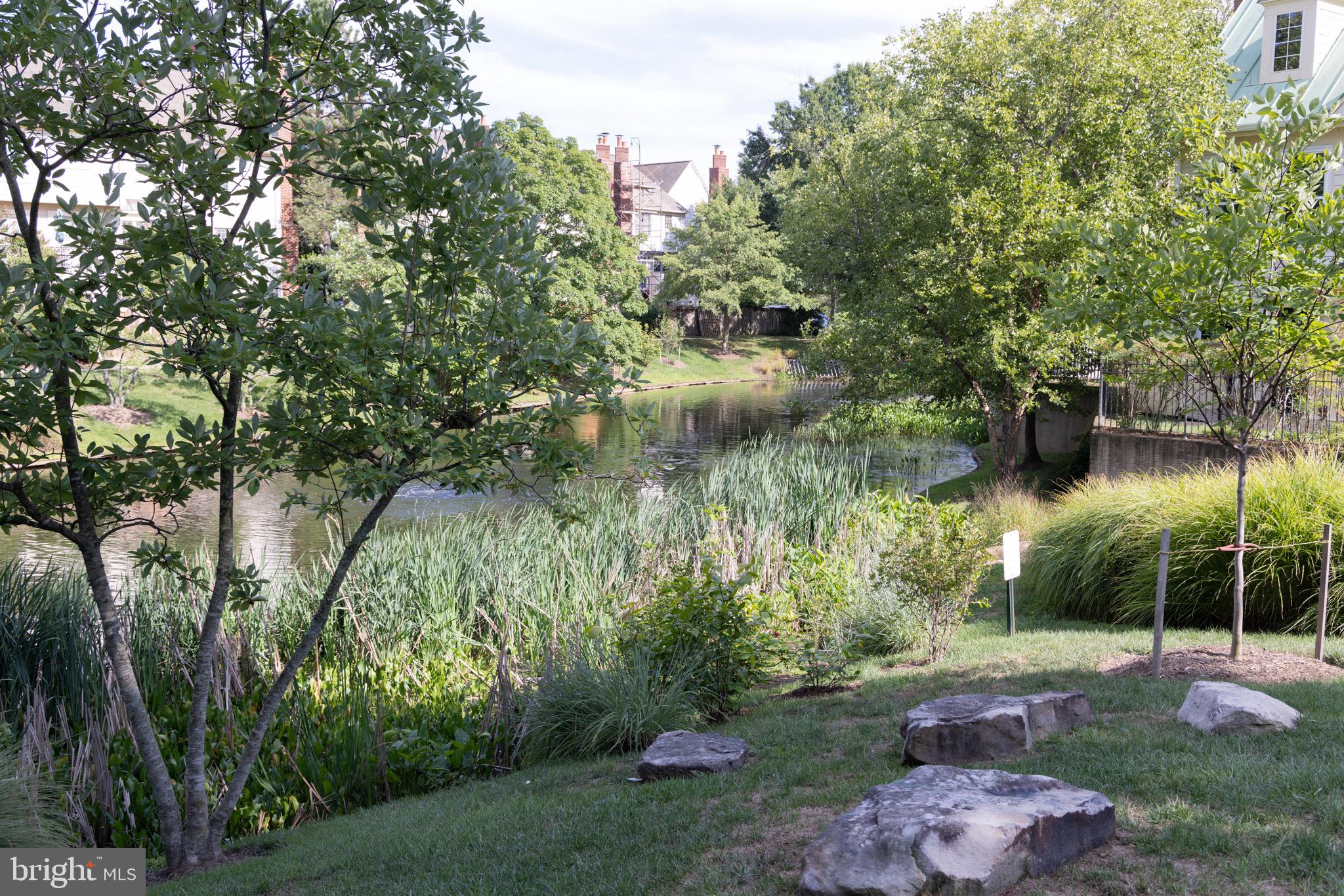 QUAKER HILL - Residential