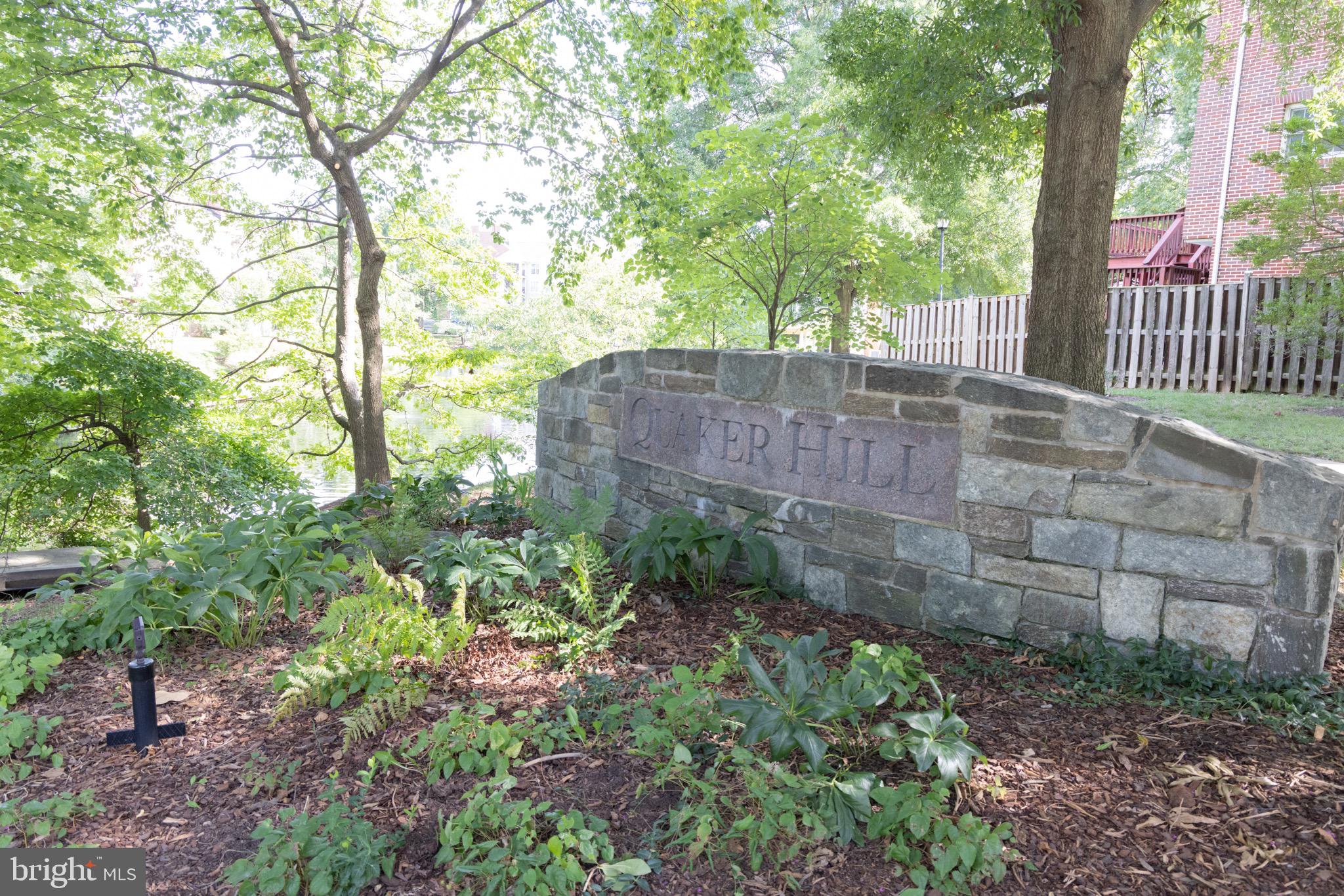 QUAKER HILL - Residential