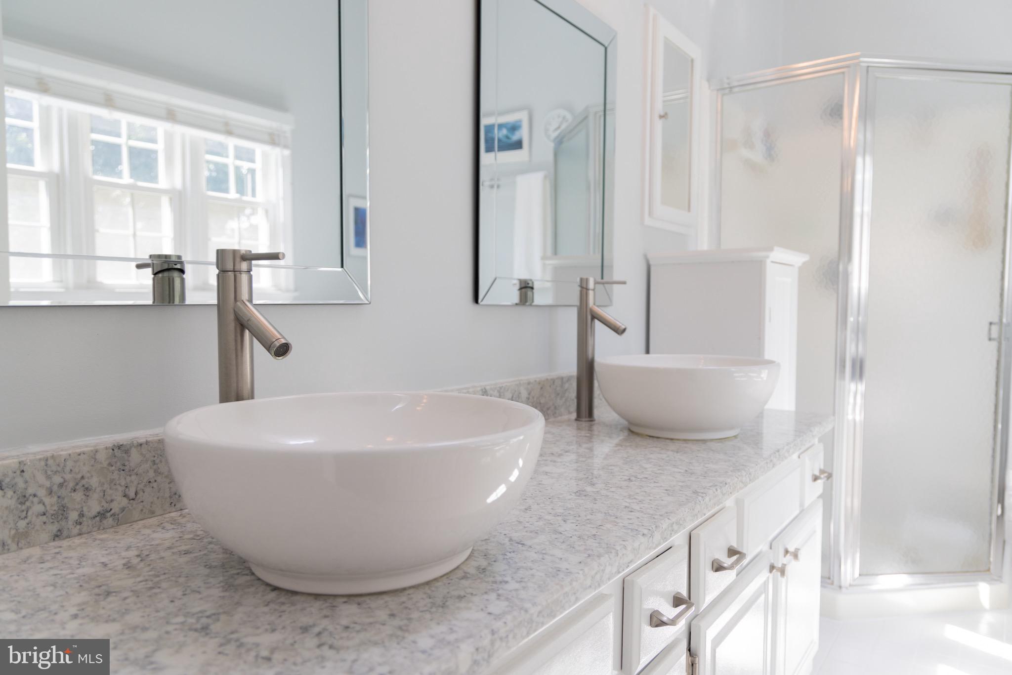 QUAKER HILL - Residential