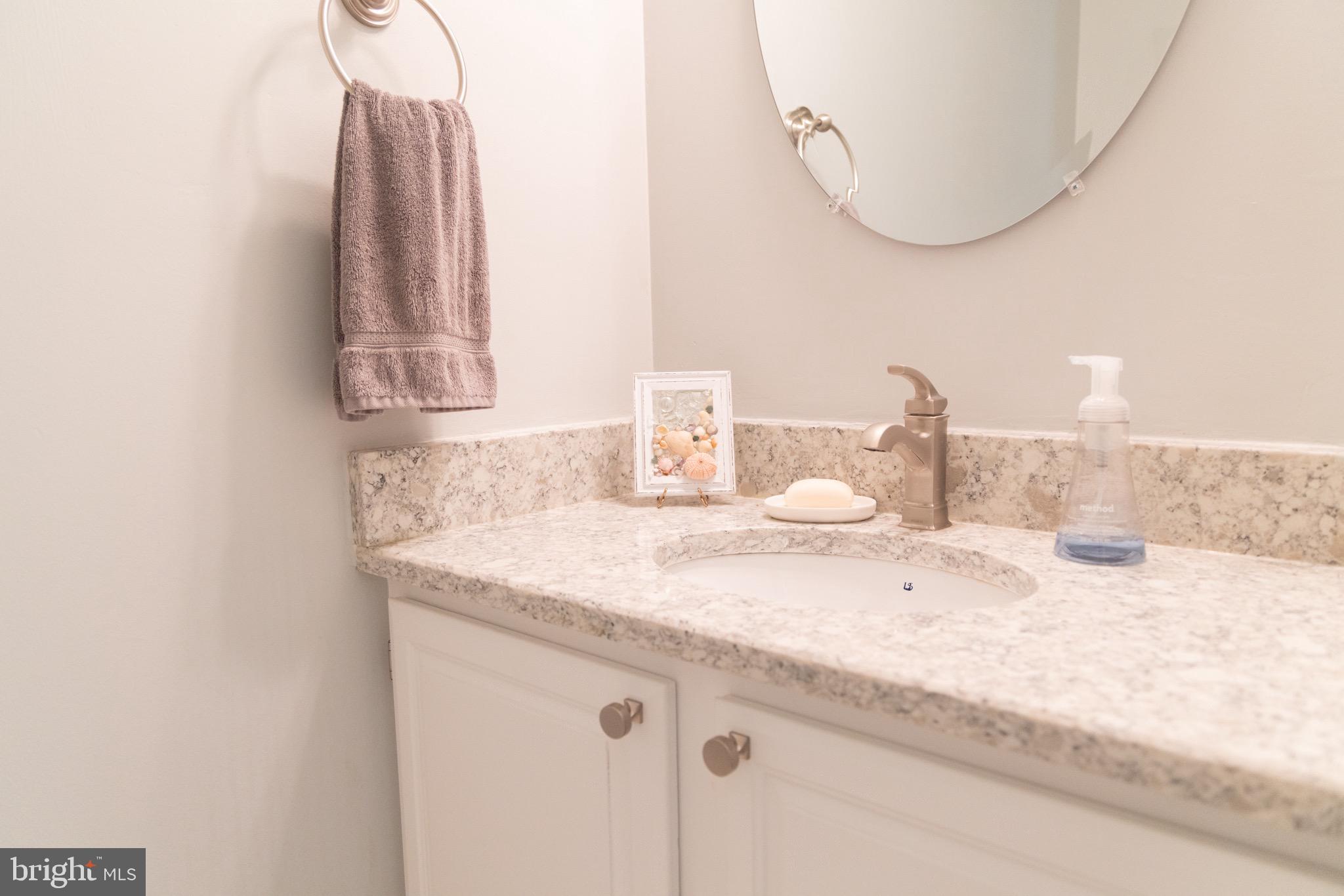 QUAKER HILL - Residential