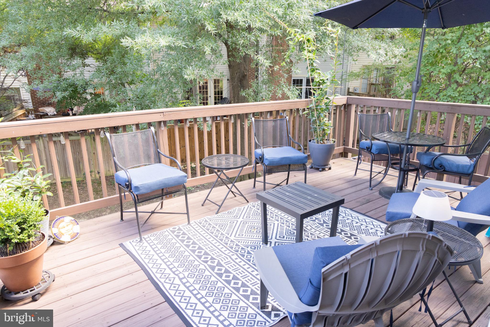 QUAKER HILL - Residential