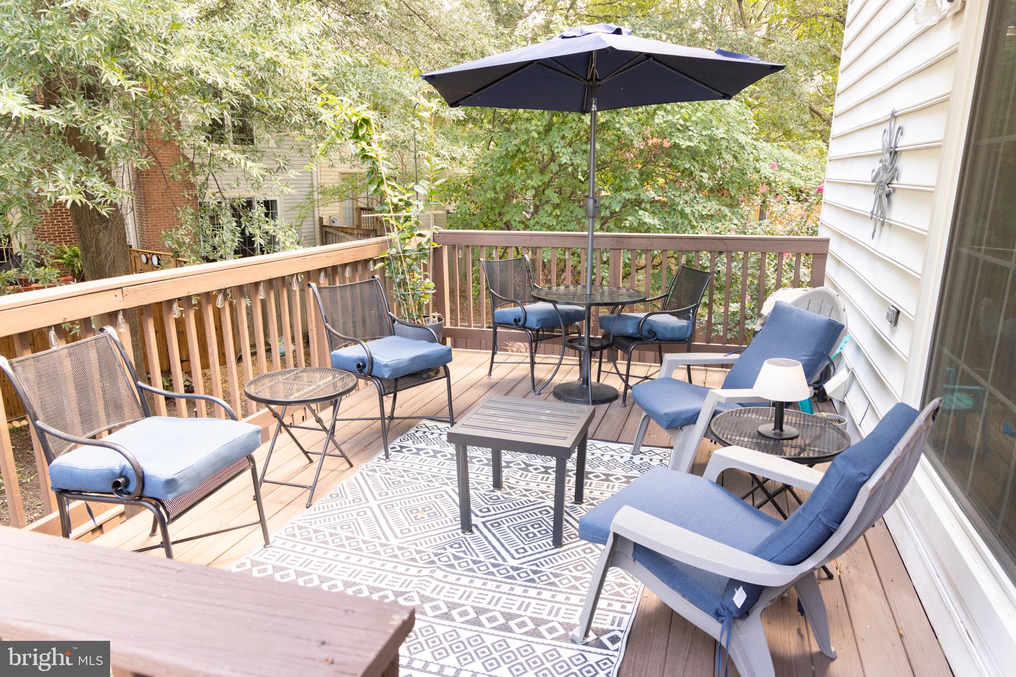 QUAKER HILL - Residential