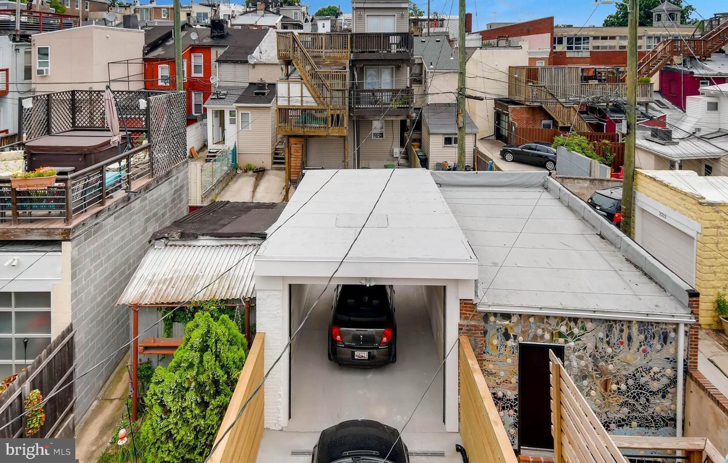 BUTCHERS HILL - Residential