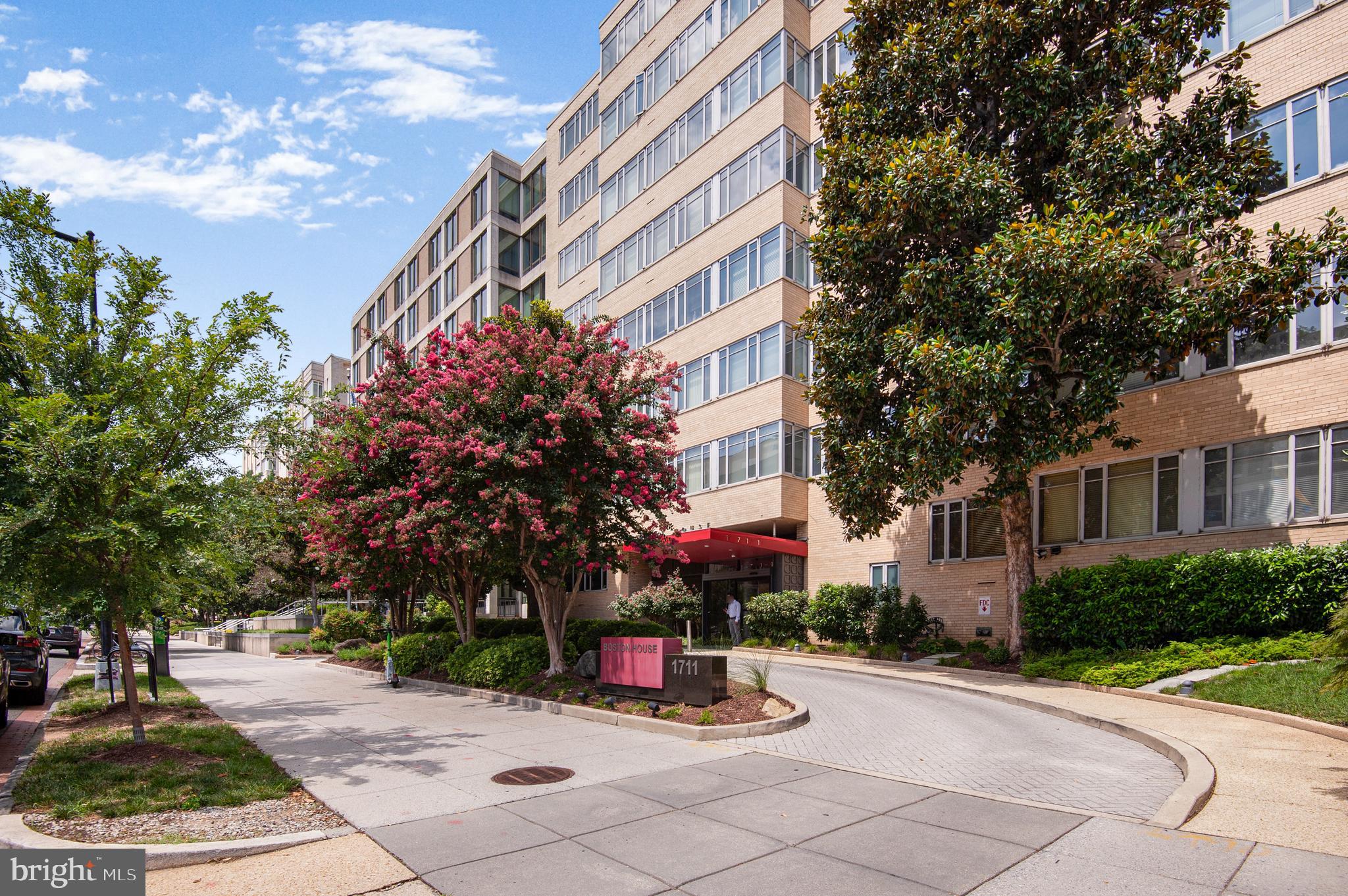 1711 MASSACHUSETTS AVENUE NW 505
