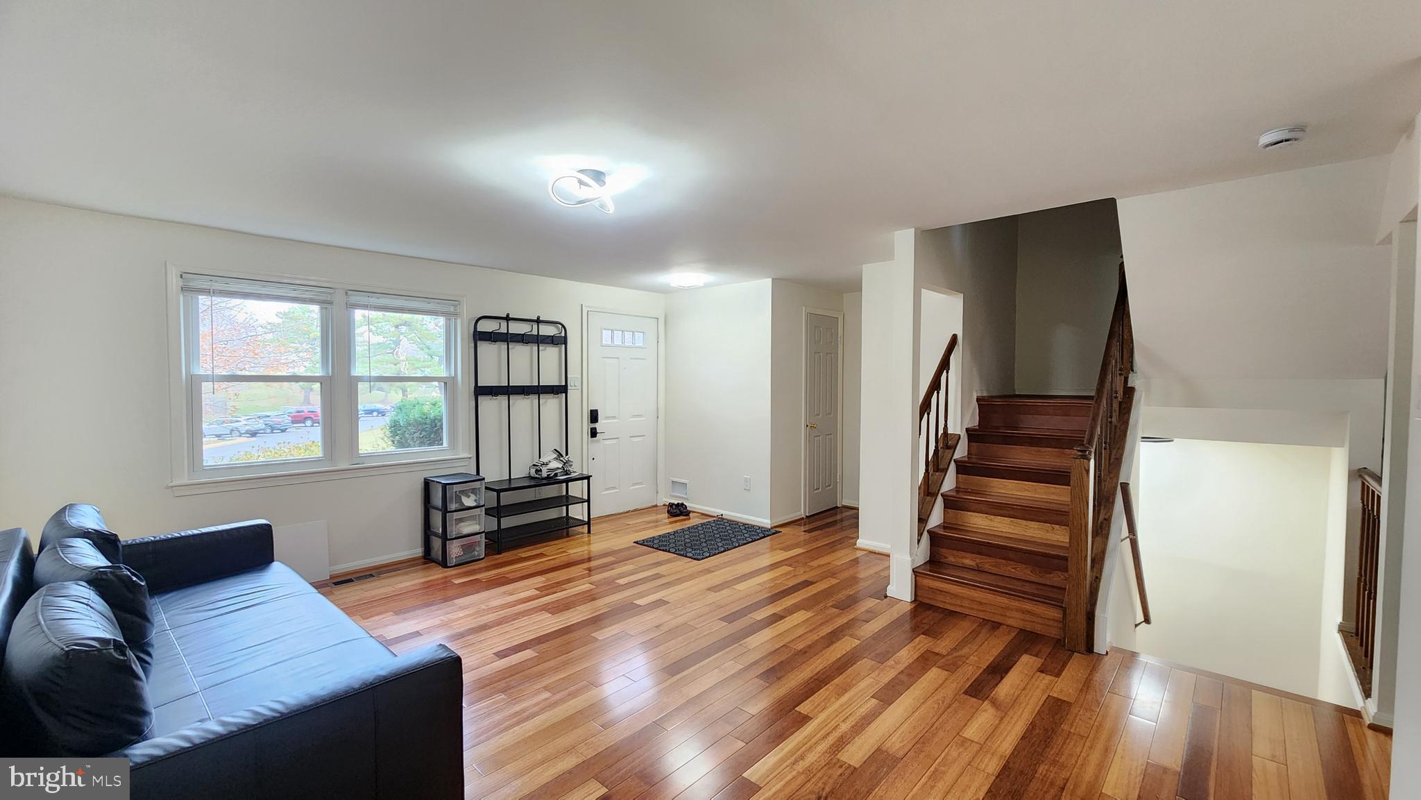 6427 BIRCHLEIGH CIRCLE