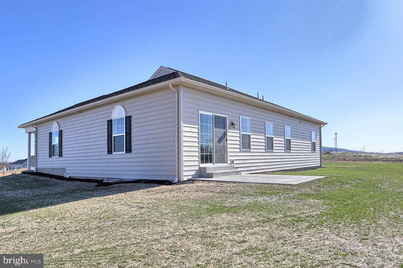 WINDY HEIGHTS - Residential