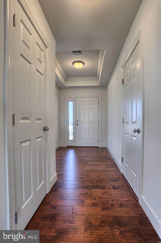 WINDY HEIGHTS - Residential