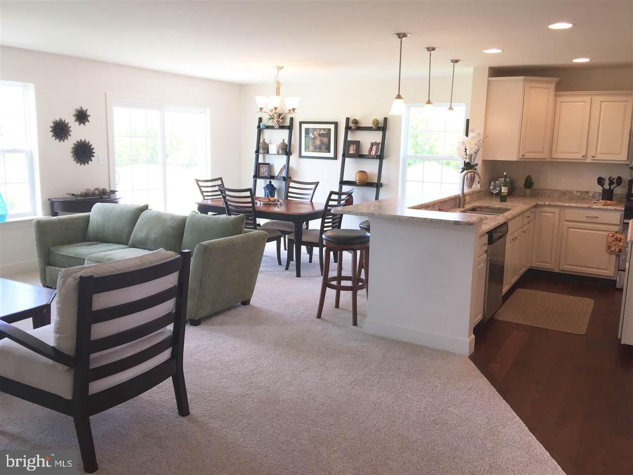 WINDY HEIGHTS - Residential