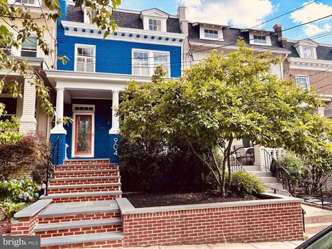 904 EMERSON STREET NW WASHINGTON DC 20011