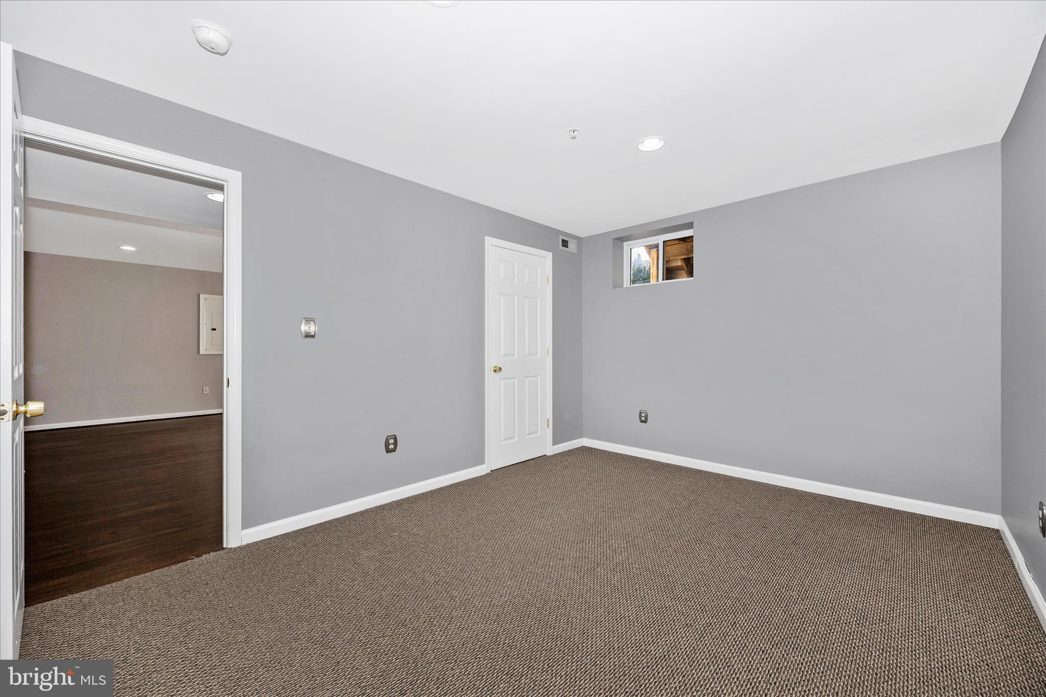 ARORA HILLS - Residential