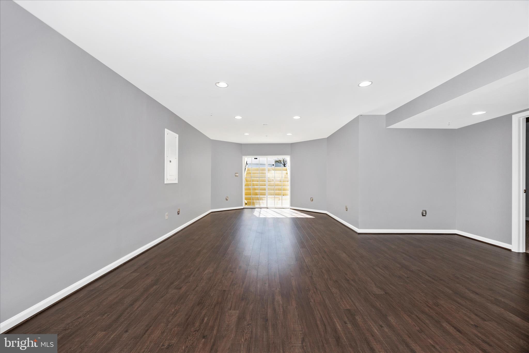 ARORA HILLS - Residential