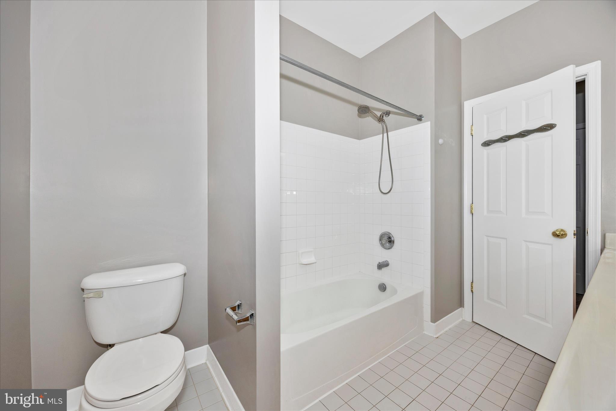 ARORA HILLS - Residential