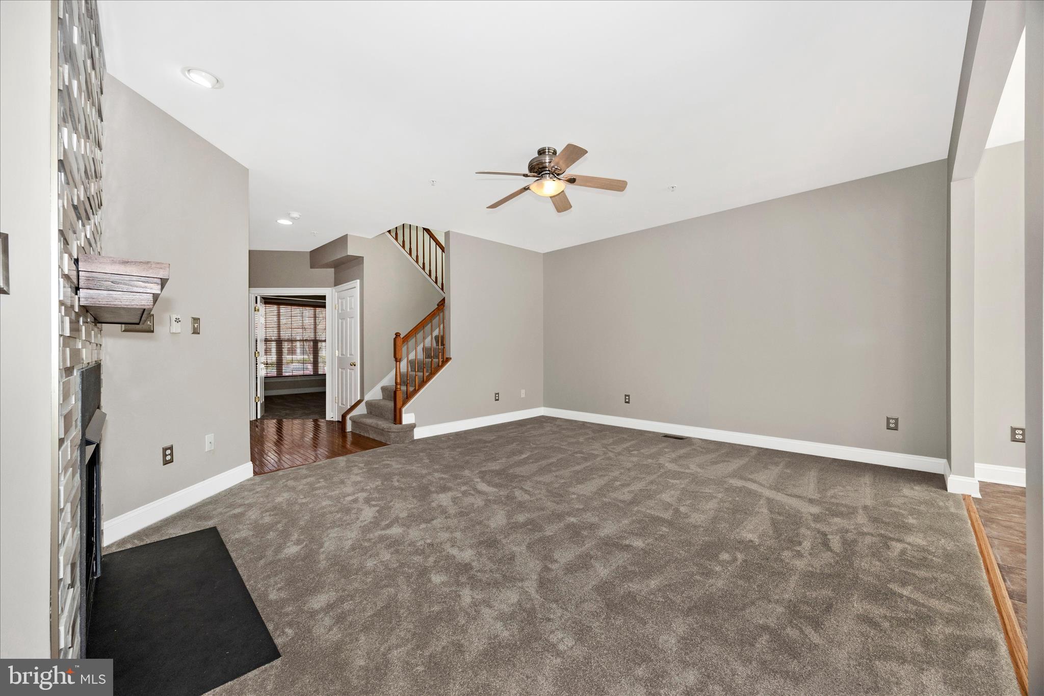 ARORA HILLS - Residential