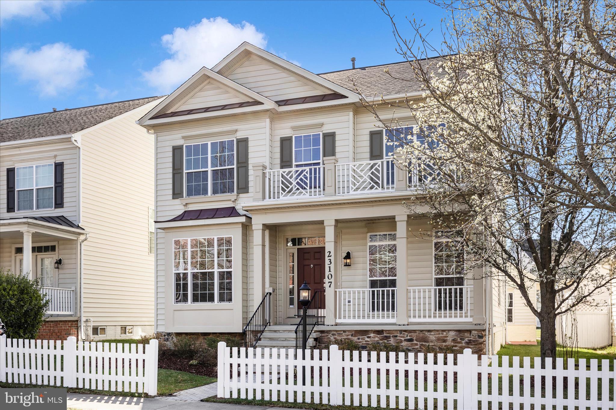 ARORA HILLS - Residential