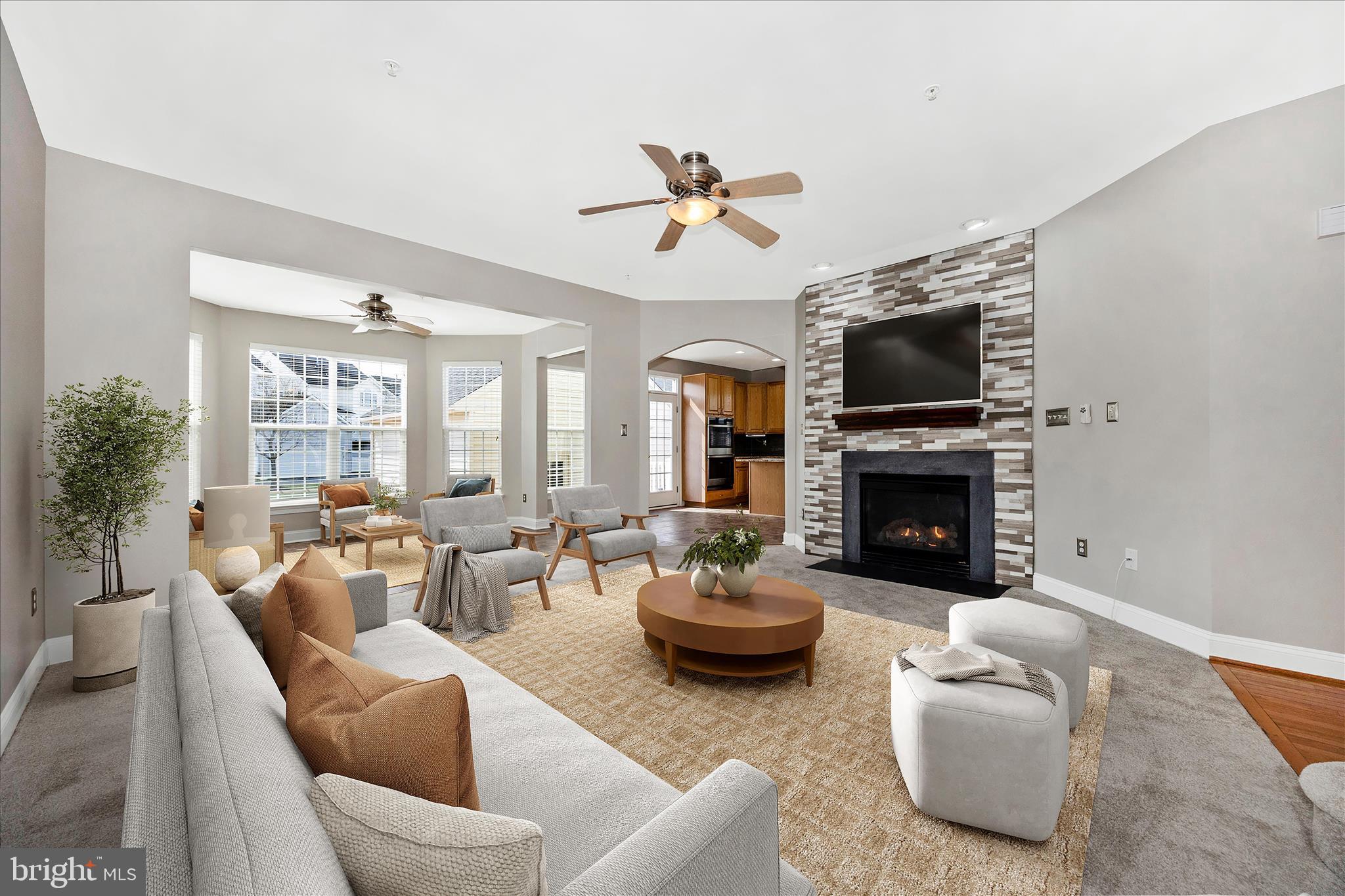 ARORA HILLS - Residential