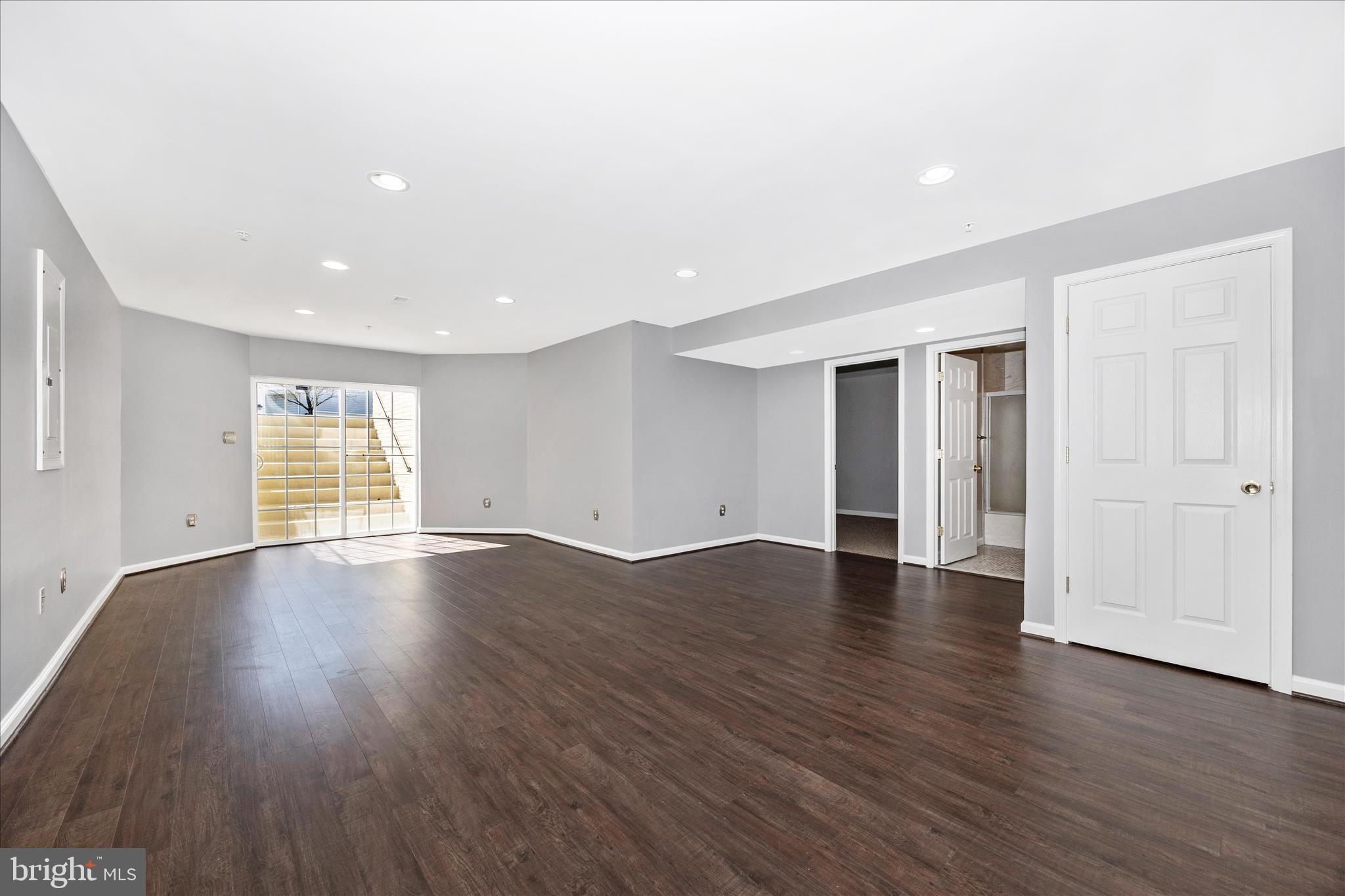 ARORA HILLS - Residential