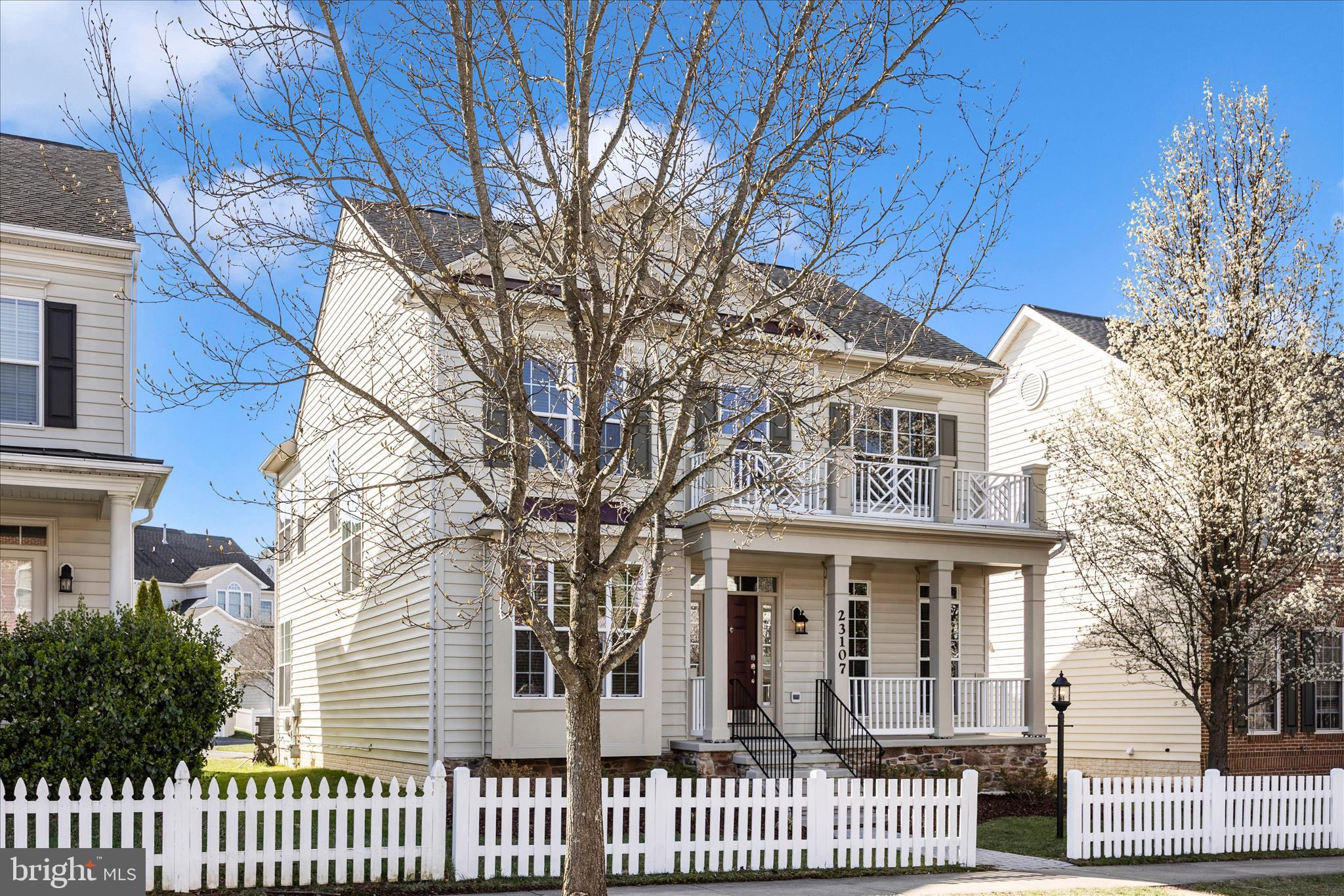 ARORA HILLS - Residential