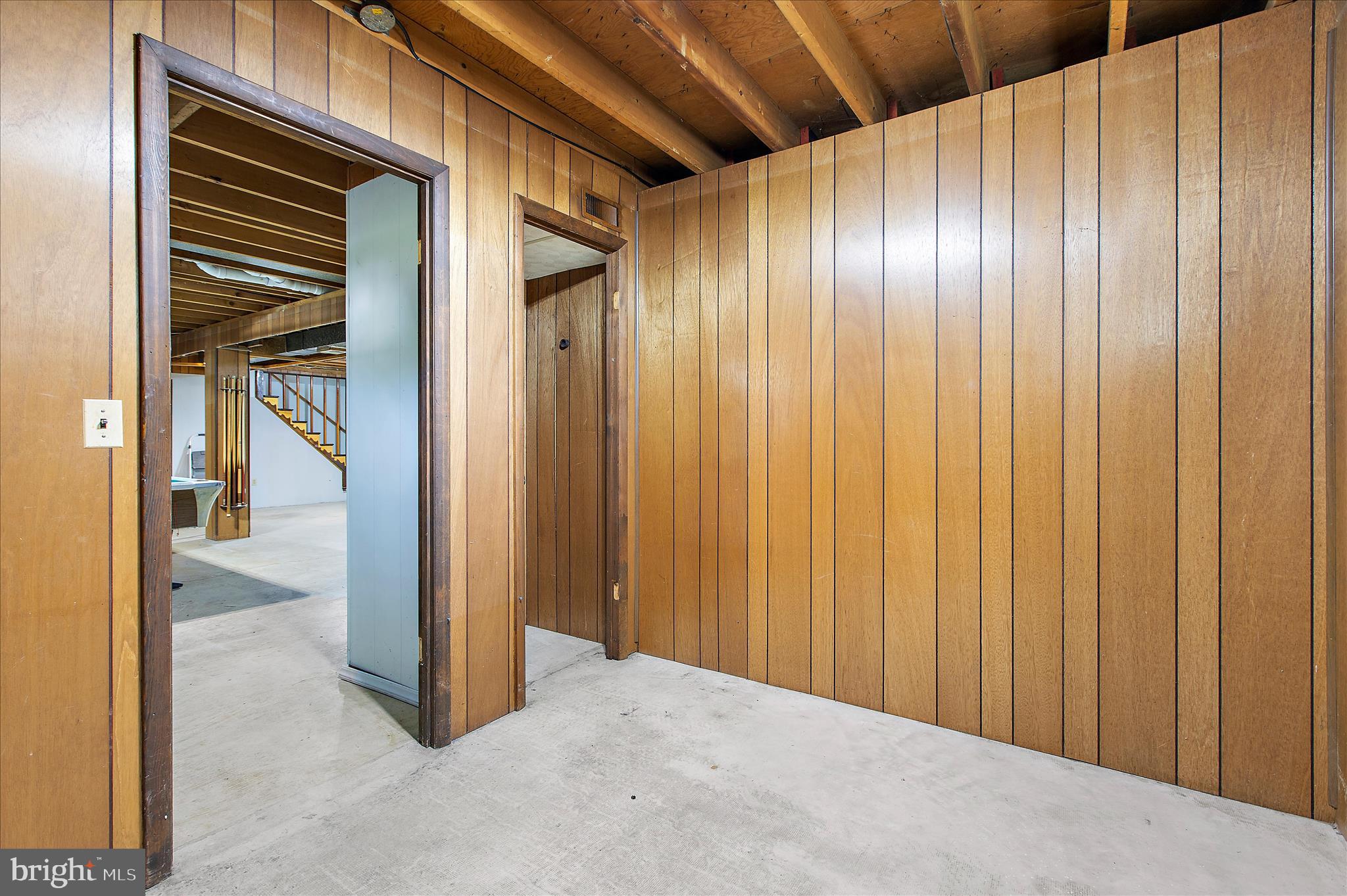 SAVAGE MEADOWS - Residential