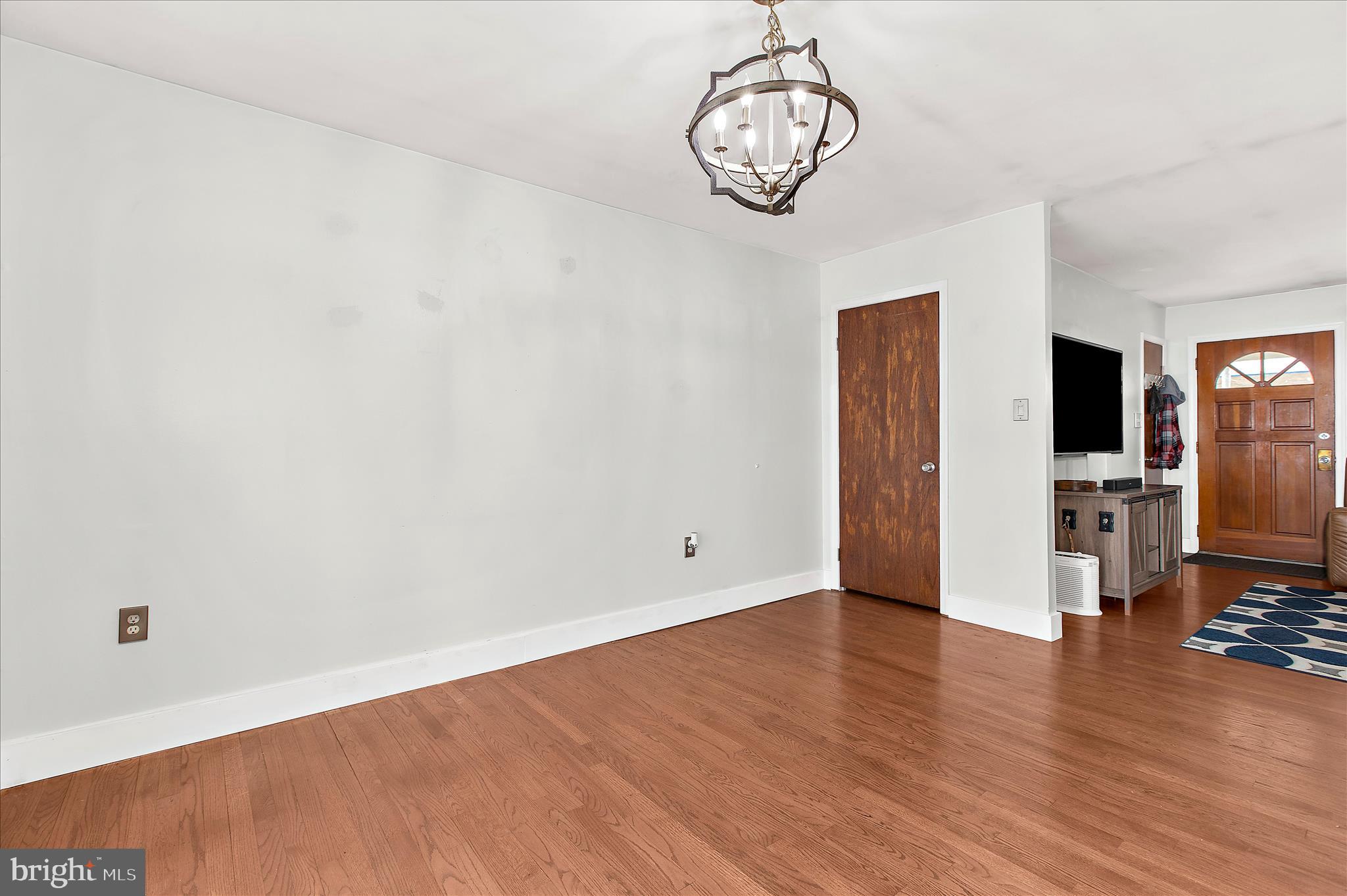 SAVAGE MEADOWS - Residential