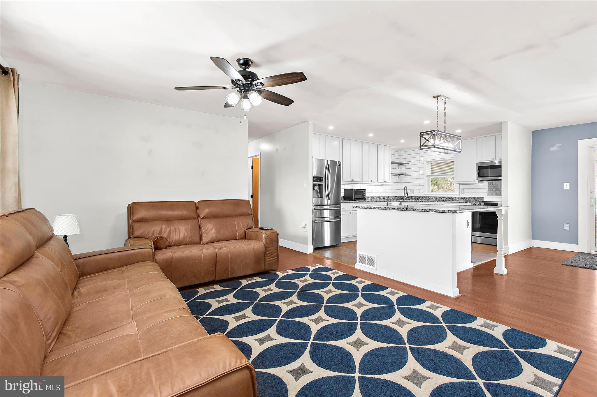 SAVAGE MEADOWS - Residential