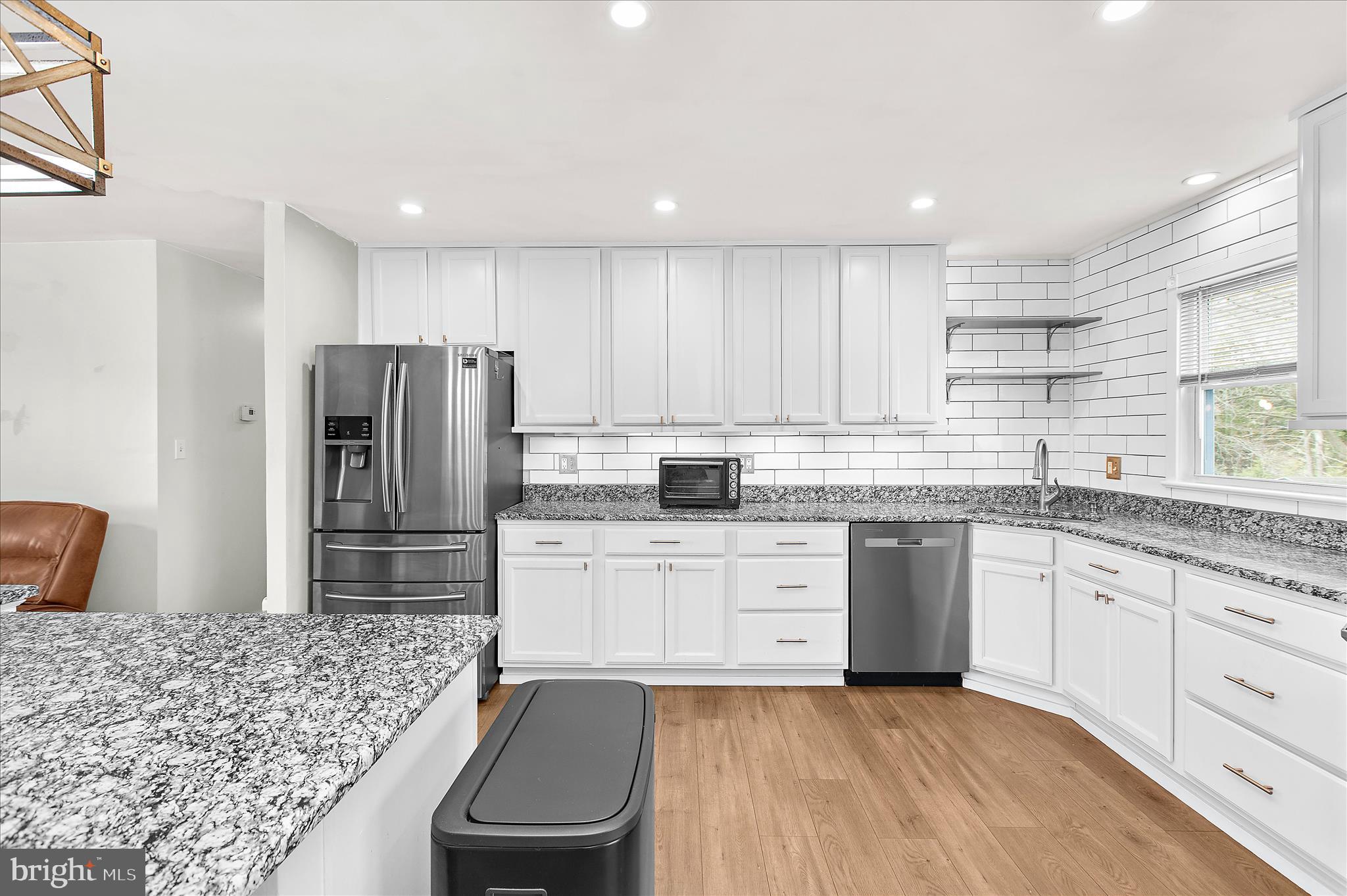 SAVAGE MEADOWS - Residential