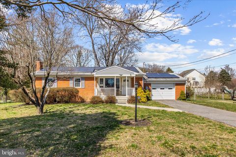 Homes For Sale - 9140 Vollmerhausen Road<br/> Howard County, SAVAGE, MD 20763