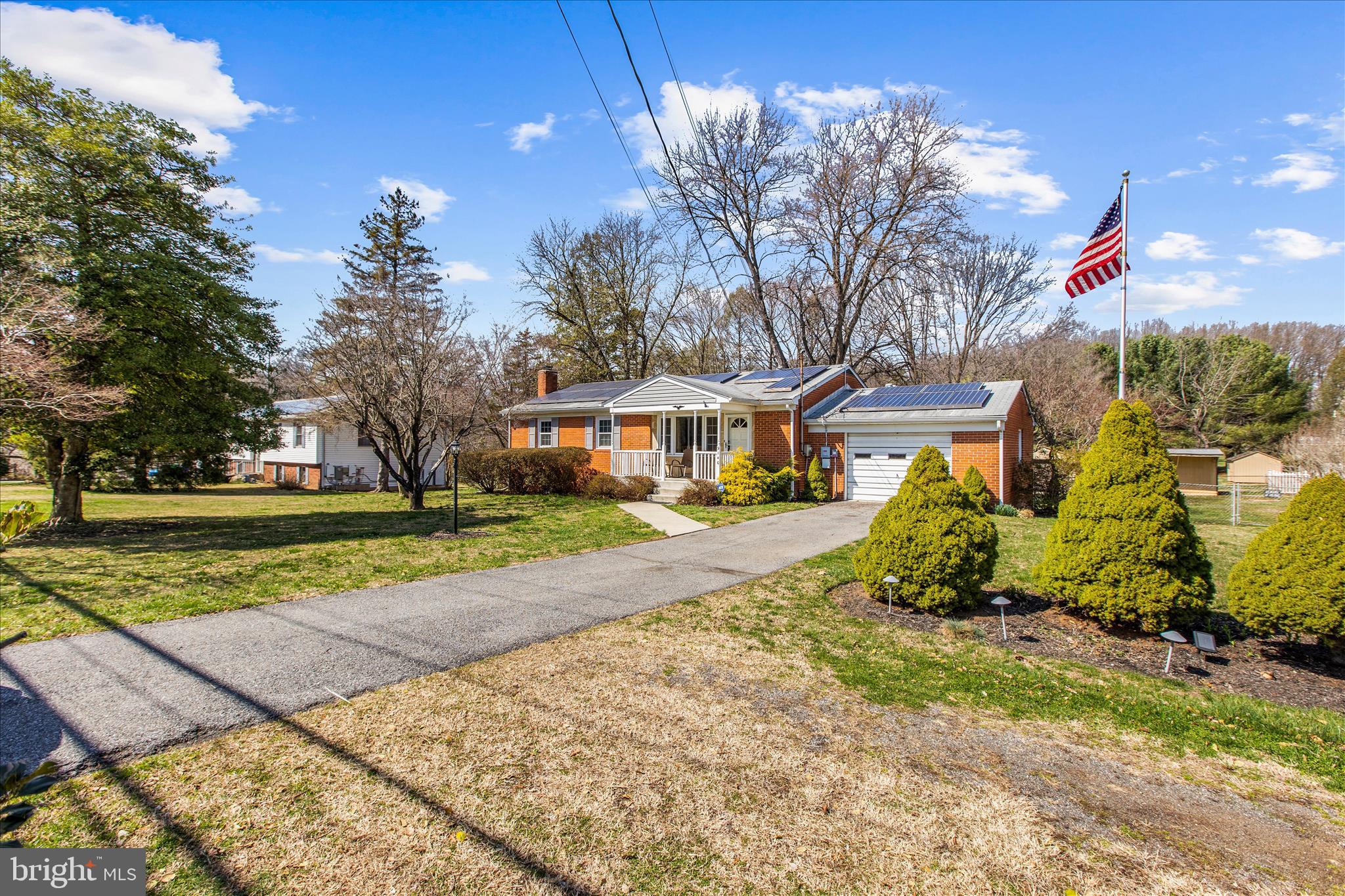 SAVAGE MEADOWS - Residential