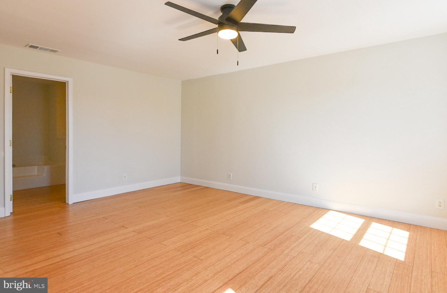 KEENWICK SOUND - Residential