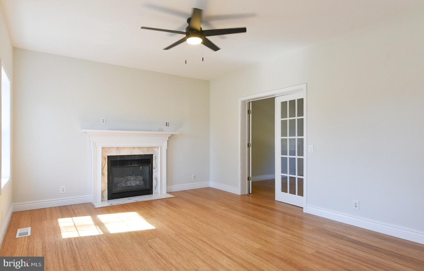 KEENWICK SOUND - Residential