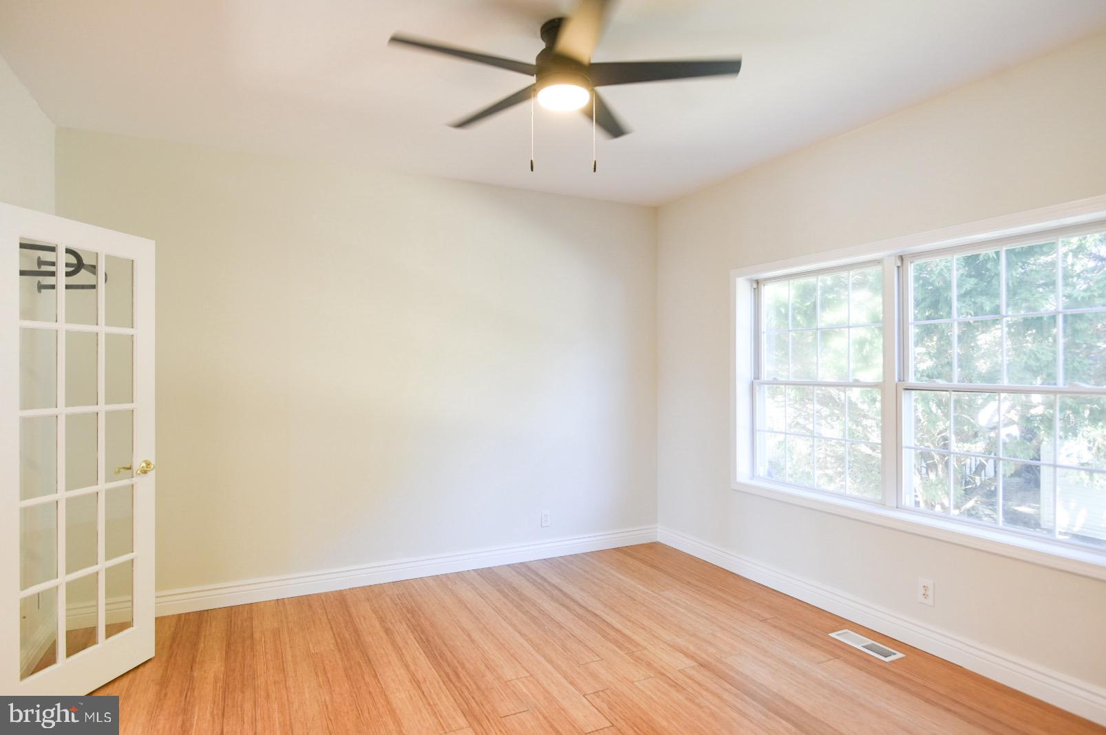 KEENWICK SOUND - Residential