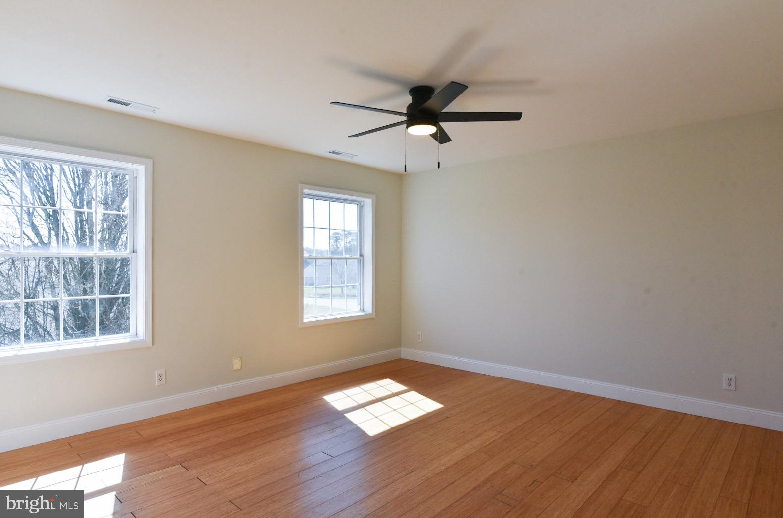 KEENWICK SOUND - Residential