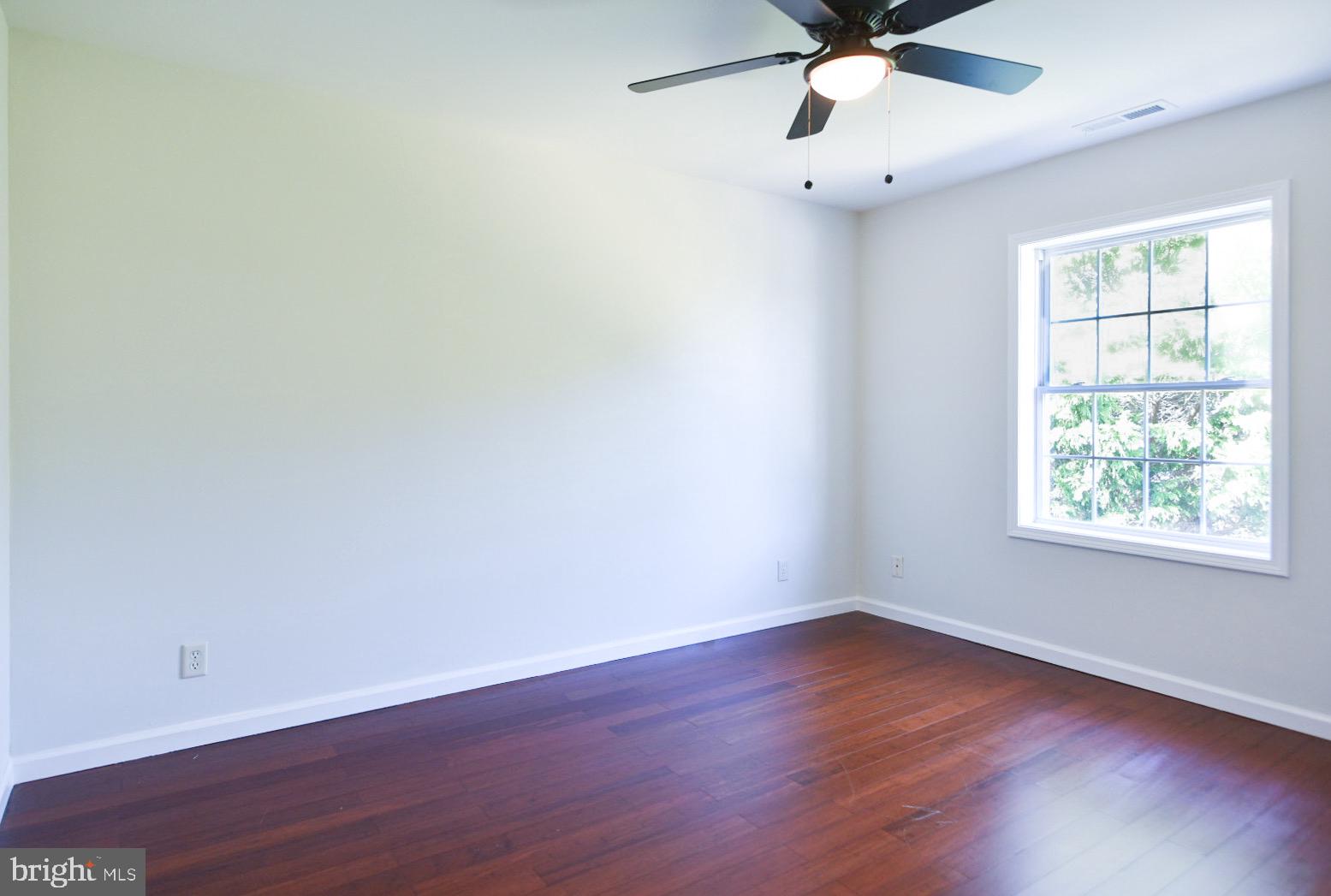 KEENWICK SOUND - Residential