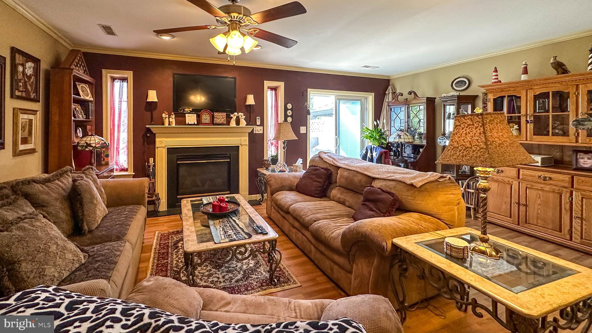 QUAIL HOLLOW - Residential