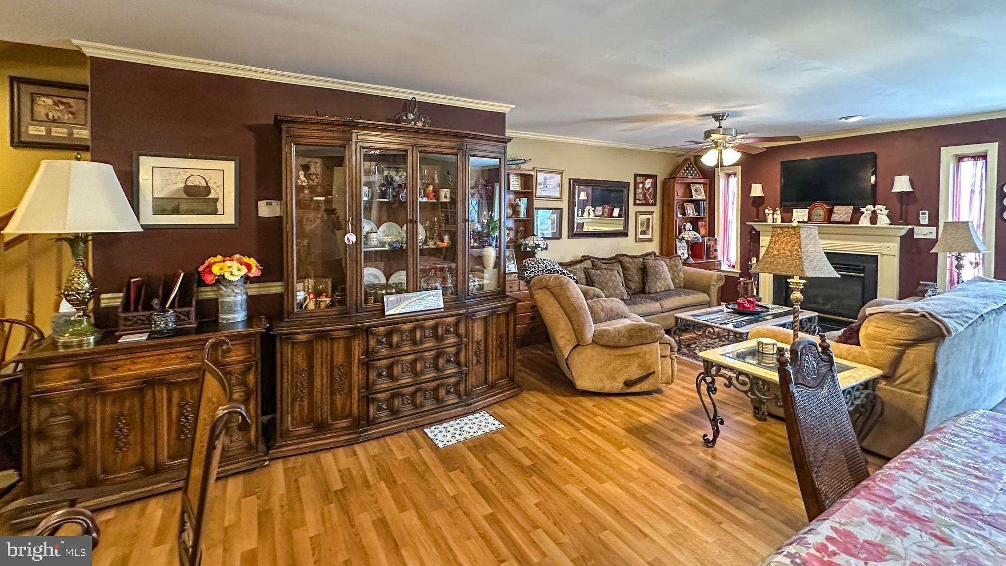 QUAIL HOLLOW - Residential