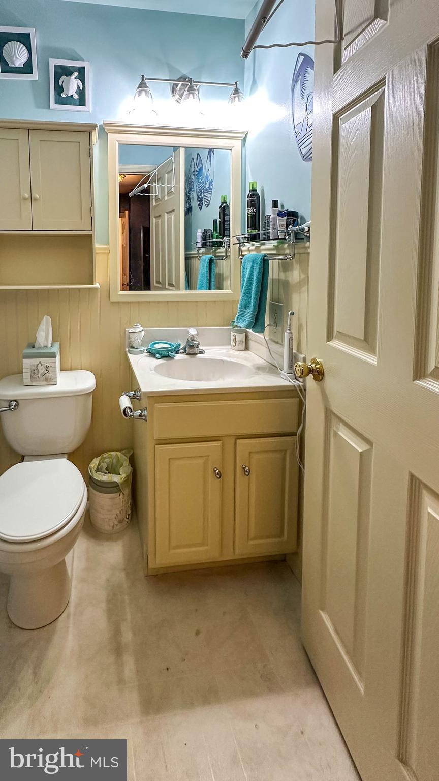QUAIL HOLLOW - Residential