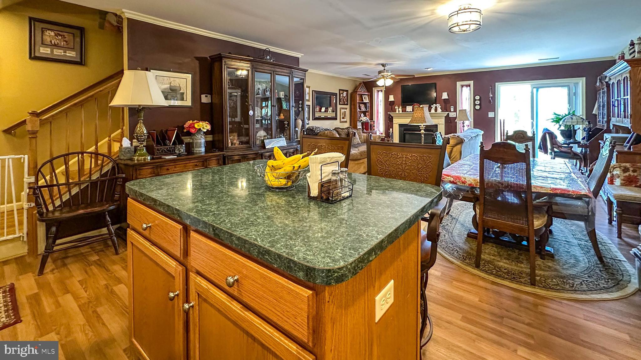 QUAIL HOLLOW - Residential