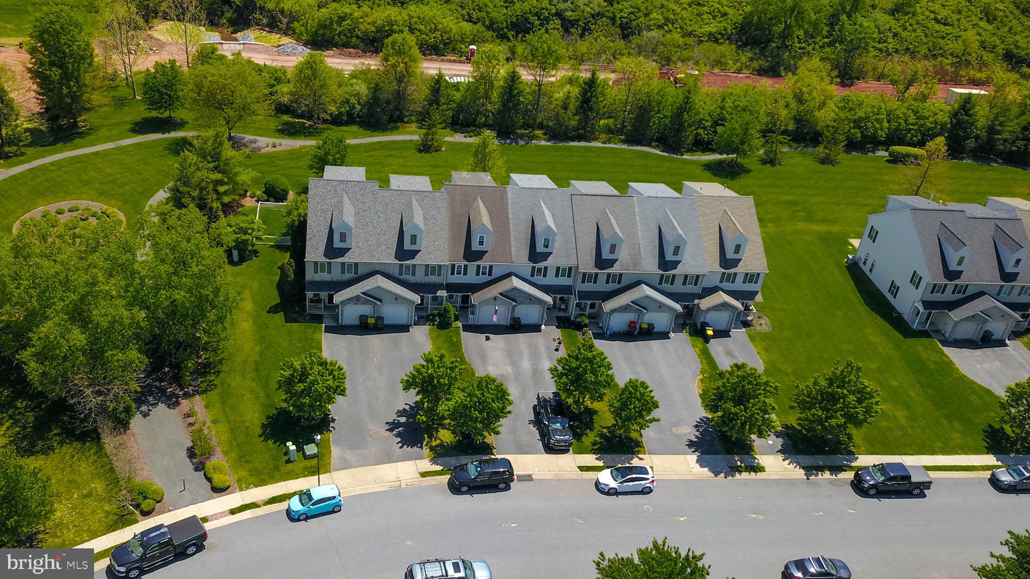 QUAIL HOLLOW - Residential