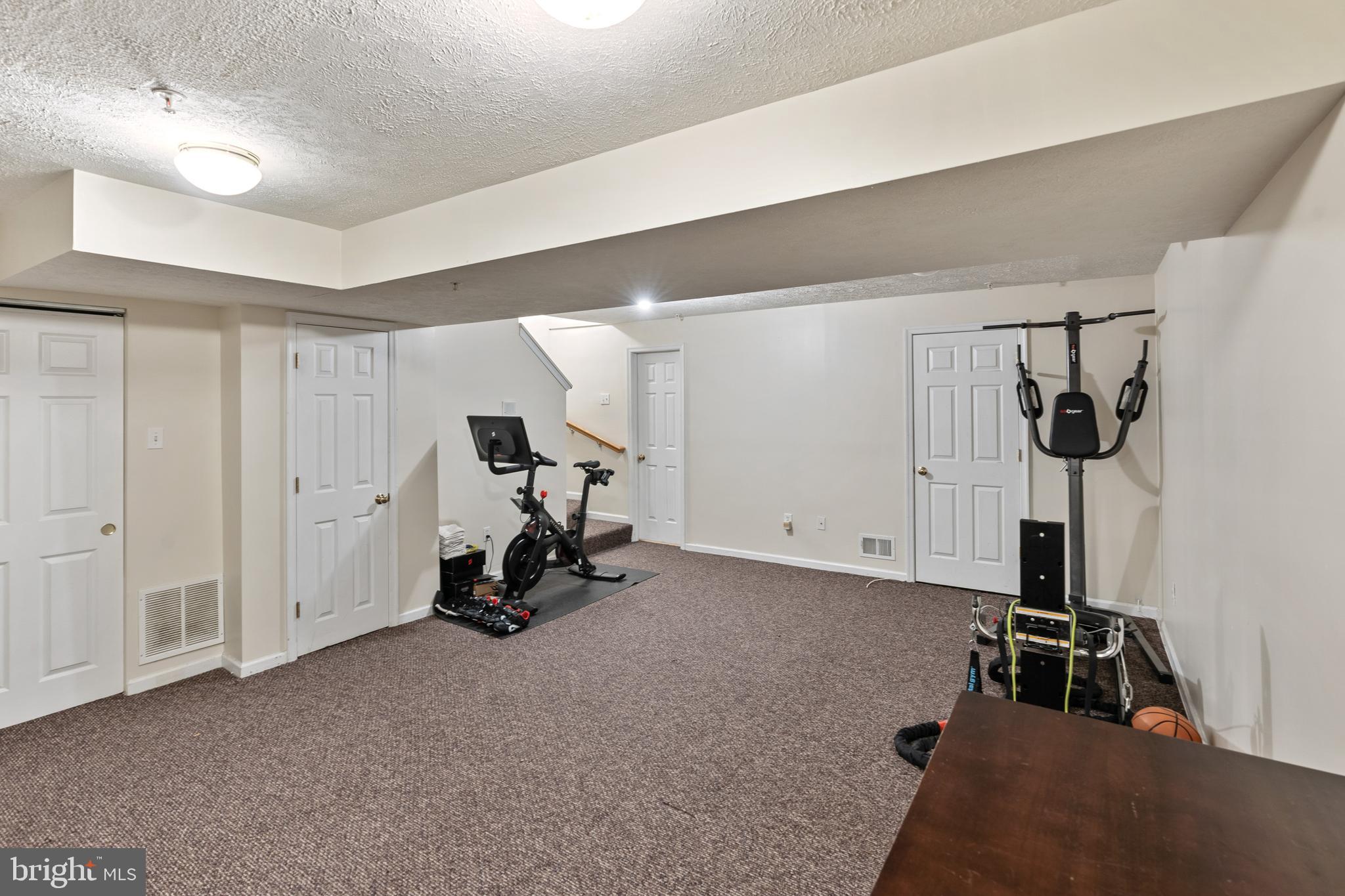 BARKLEY WOODS - Residential