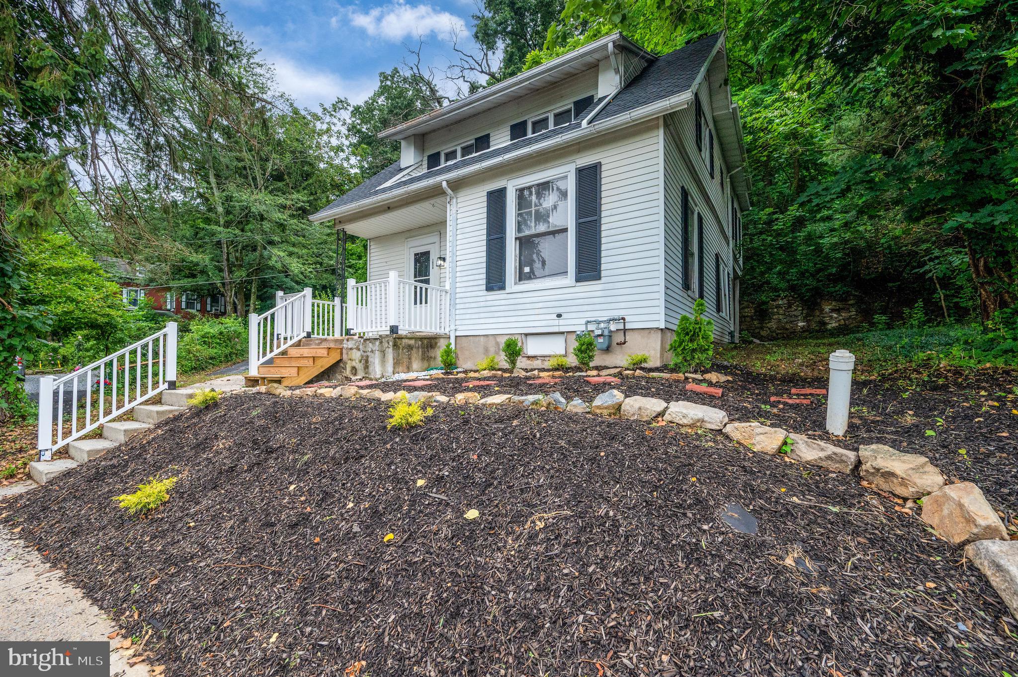 1050 FRIEDENSBURG ROAD