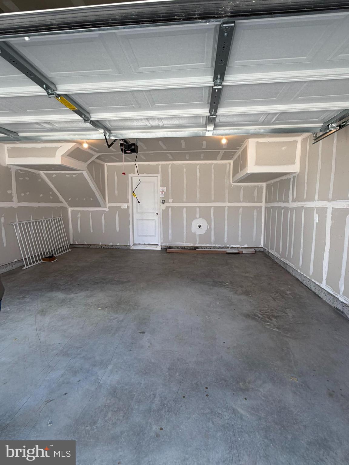 SHENANDOAH SPRINGS - Residential Lease