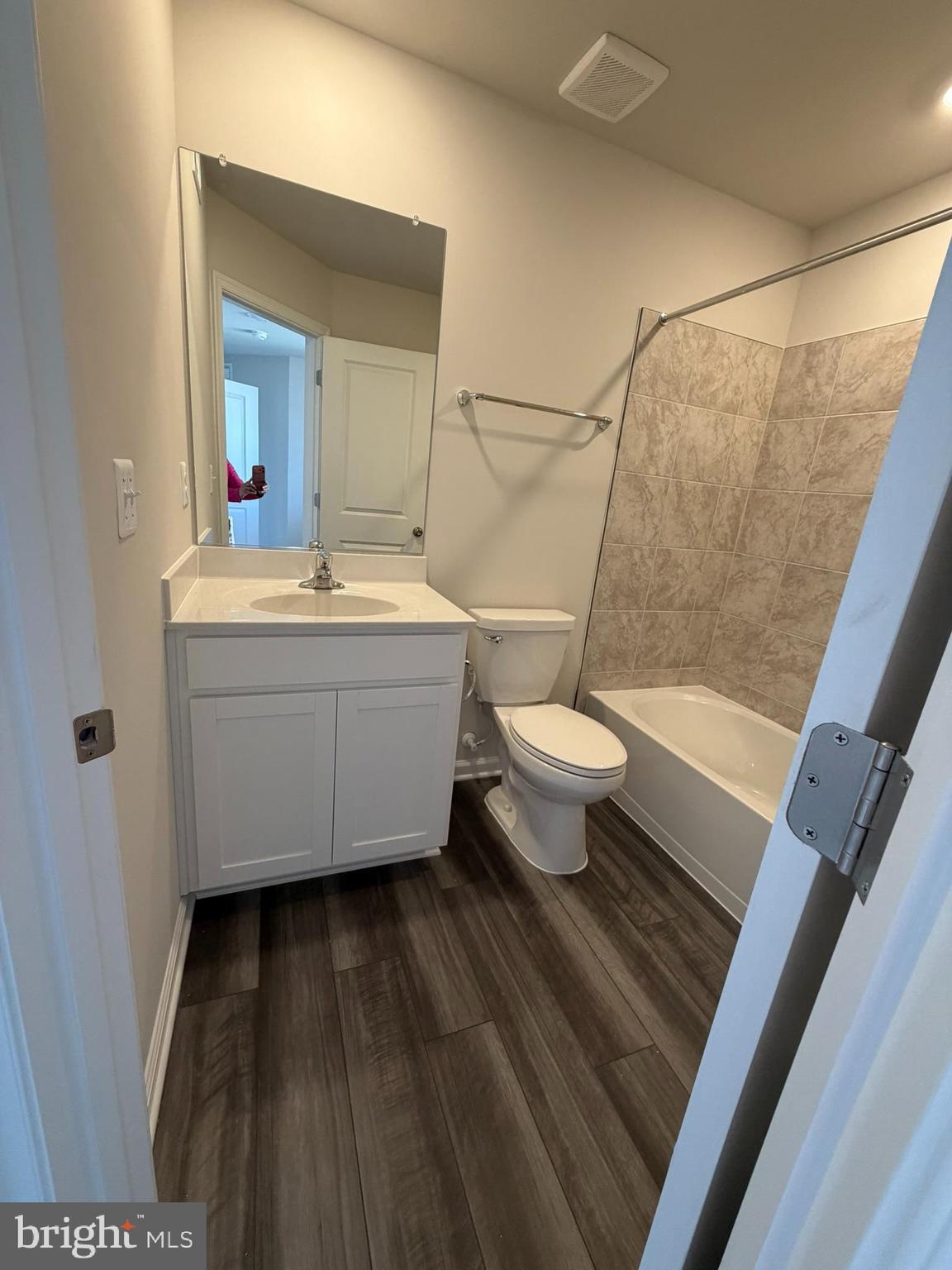 SHENANDOAH SPRINGS - Residential Lease