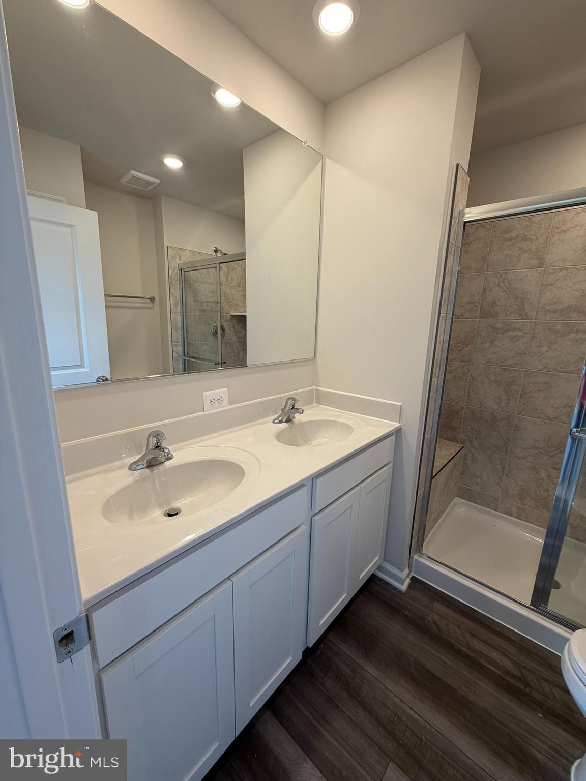 SHENANDOAH SPRINGS - Residential Lease