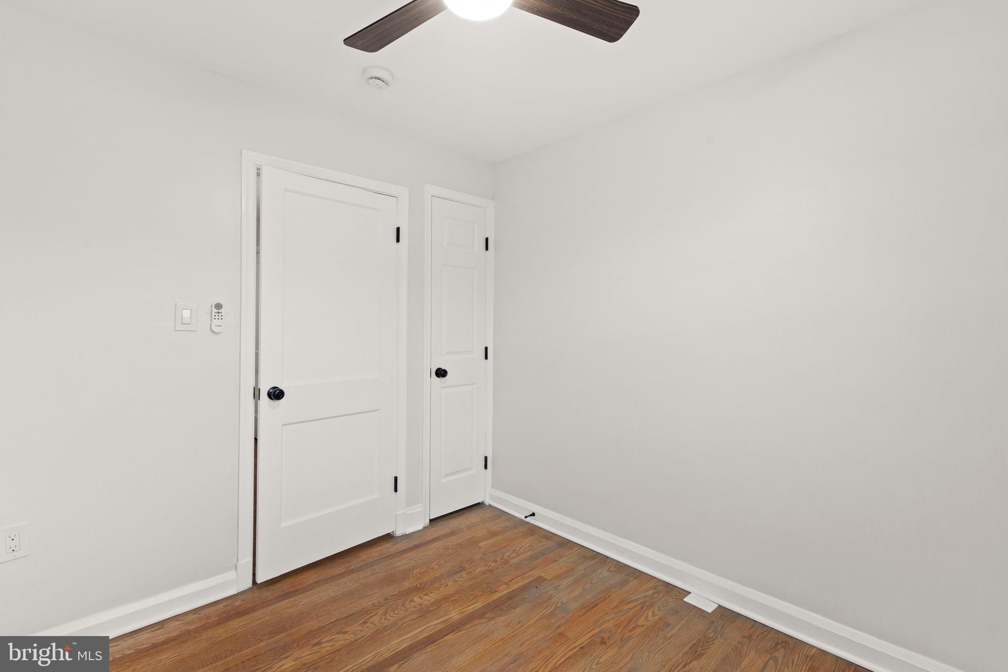 CHINQUAPIN PARK - Residential